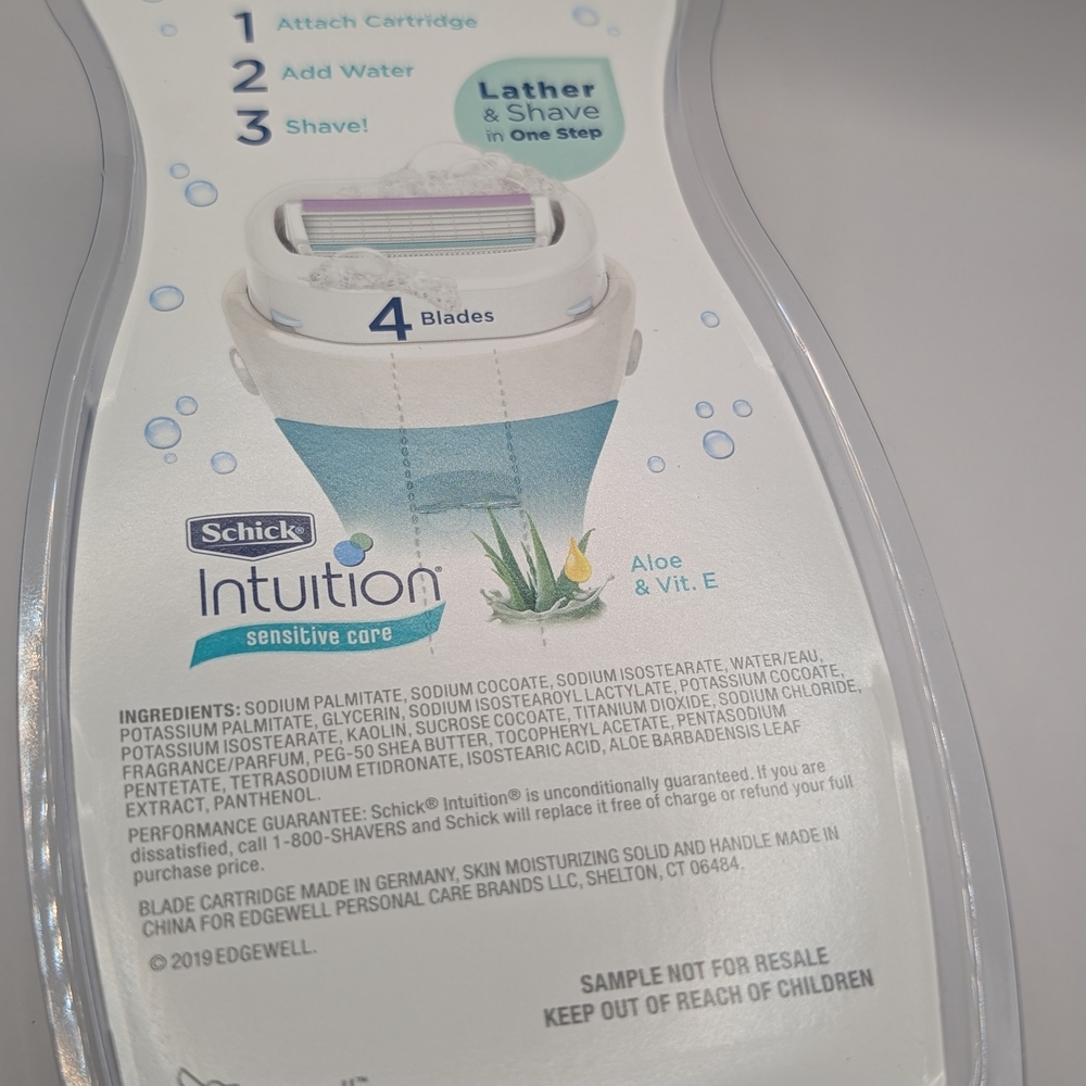 New! Schick Intuition Sensitive Care Razor - Picture 2 of 2